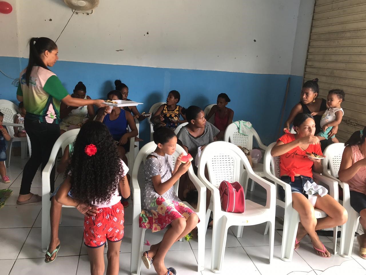 Camacã: Famílias do Projeto Criança Feliz se reúnem em café da manhã em Leoventura